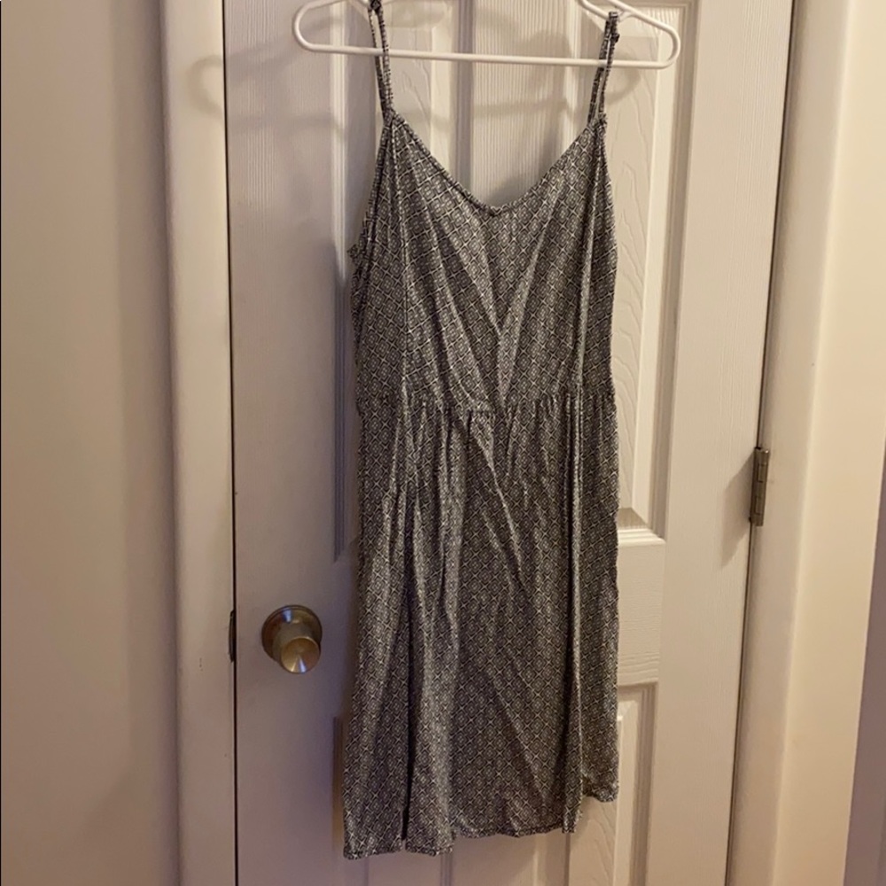 H and M black and white design mini dress